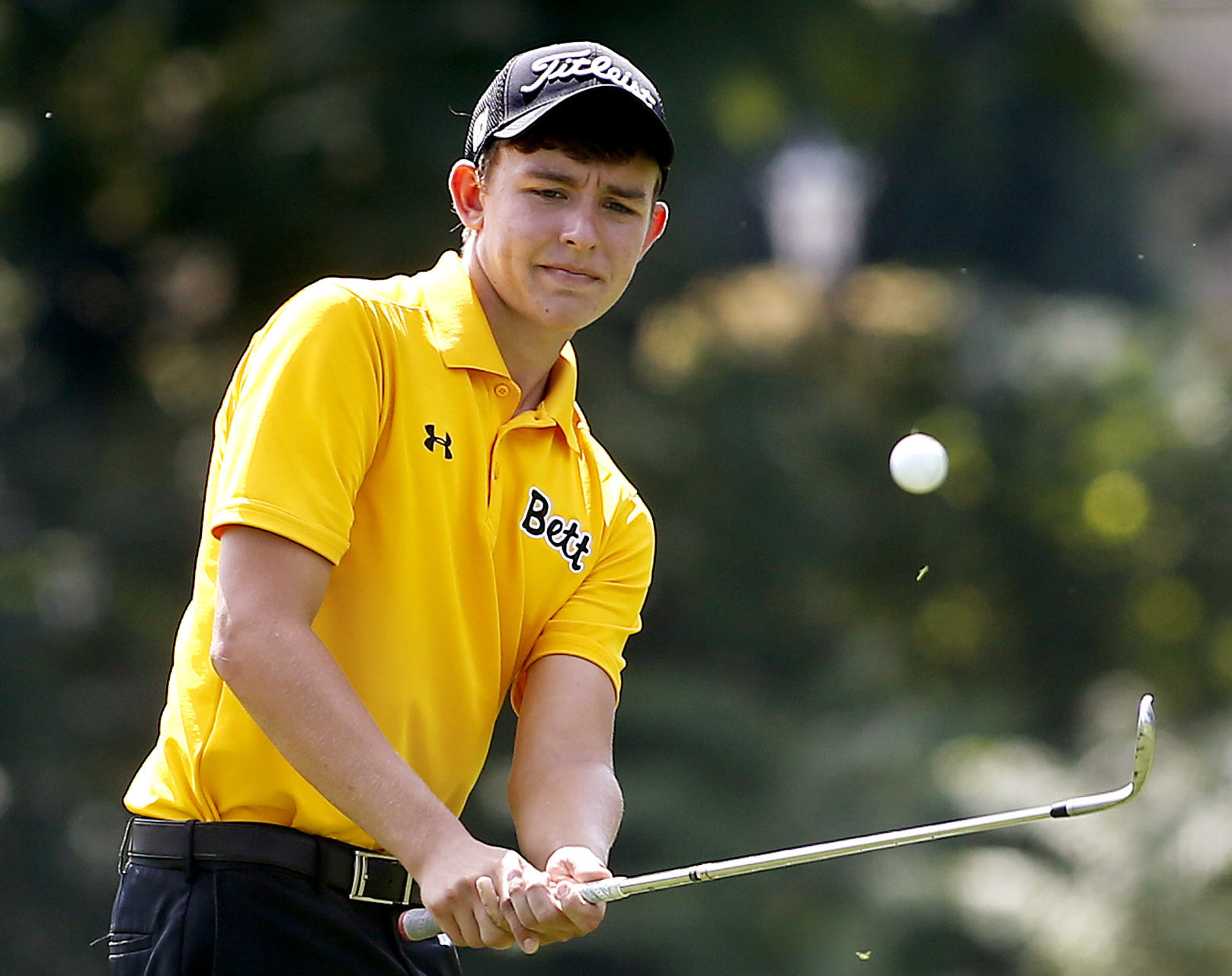083017-boys-golf-005